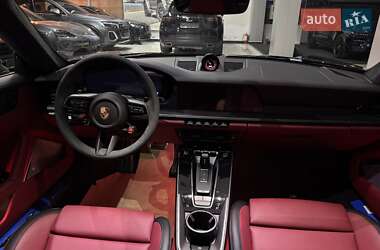 Купе Porsche 911 2025 в 