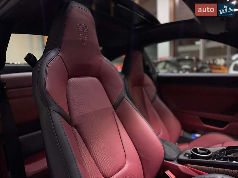 Купе Porsche 911 2025 в Одессе