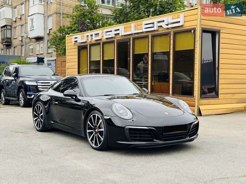 Купе Porsche 911 2016 в Киеве