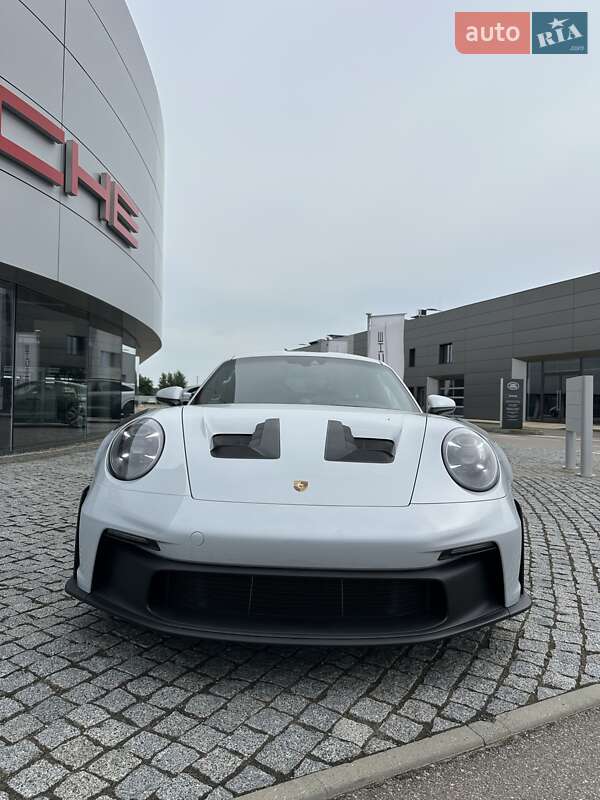 Купе Porsche 911 2024 в Киеве