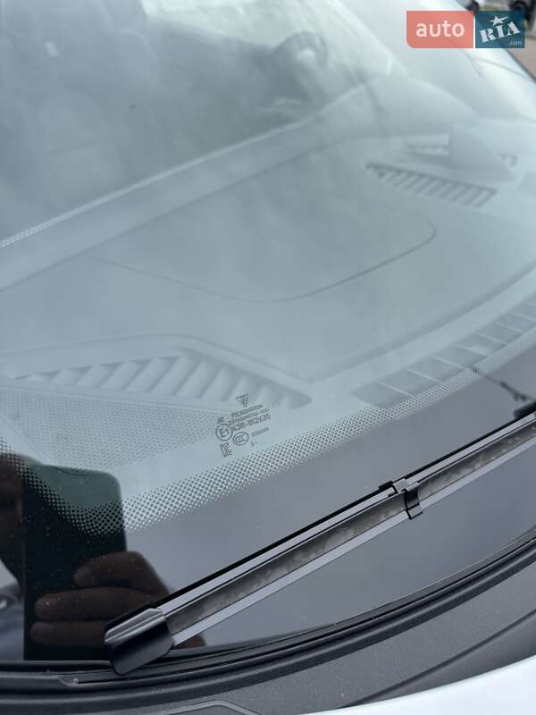 Купе Porsche 911 2024 в Киеве