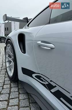 Купе Porsche 911 2024 в 