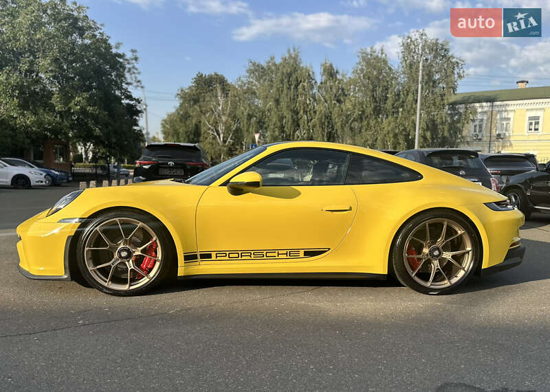 Купе Porsche 911 2022 в Киеве