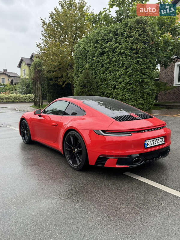 Купе Porsche 911 2022 в Киеве