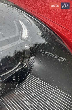 Купе Porsche 911 2022 в 