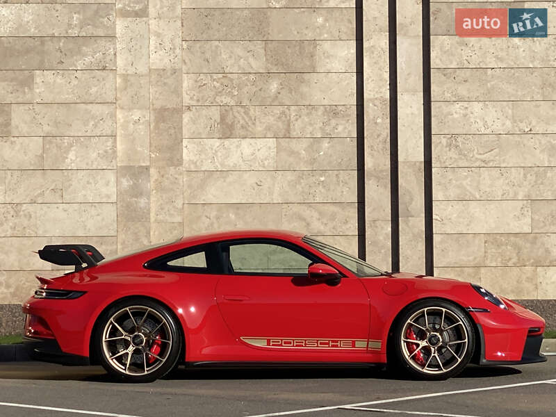 Купе Porsche 911 2022 в Киеве