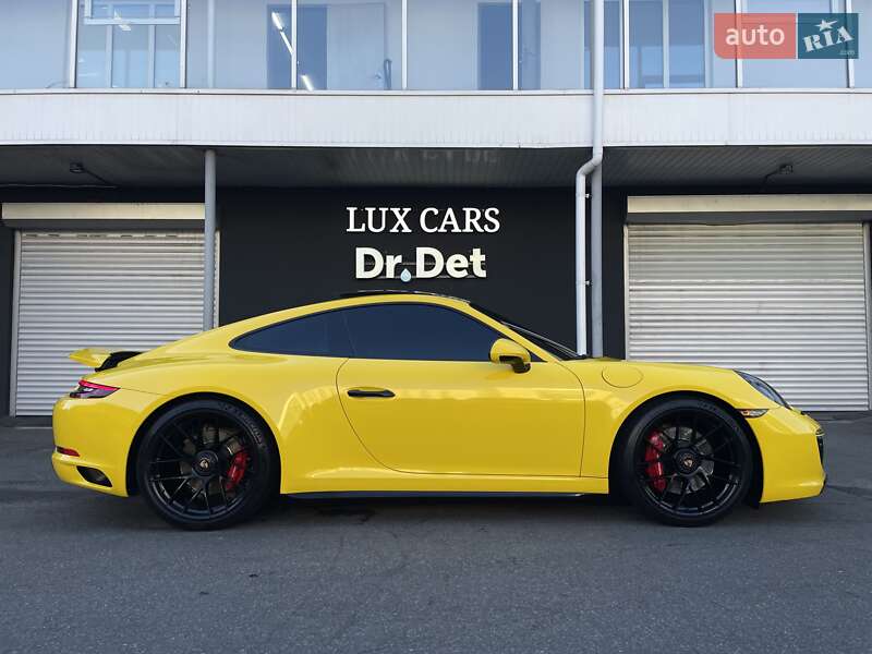 Купе Porsche 911 2017 в Києві