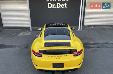 Купе Porsche 911 2017 в 