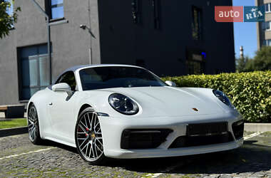 Кабриолет Porsche 911 2022 в 