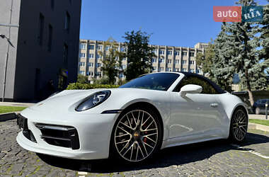 Кабриолет Porsche 911 2022 в 