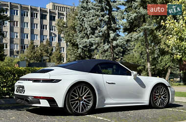 Кабриолет Porsche 911 2022 в 