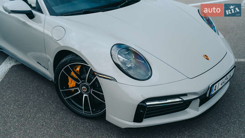 Кабріолет Porsche 911 2022 в Києві