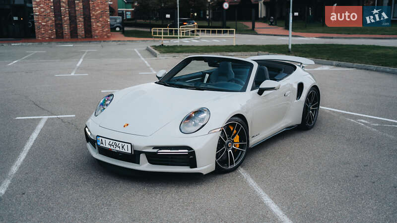 Кабріолет Porsche 911 2022 в Києві