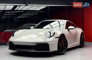 Купе Porsche 911 2025 в  Купе Porsche 911 2025 в