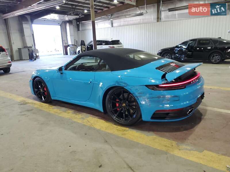 Кабриолет Porsche 911 2020 в Львове фото 8 Кабриолет Porsche 911 2020 в Львове