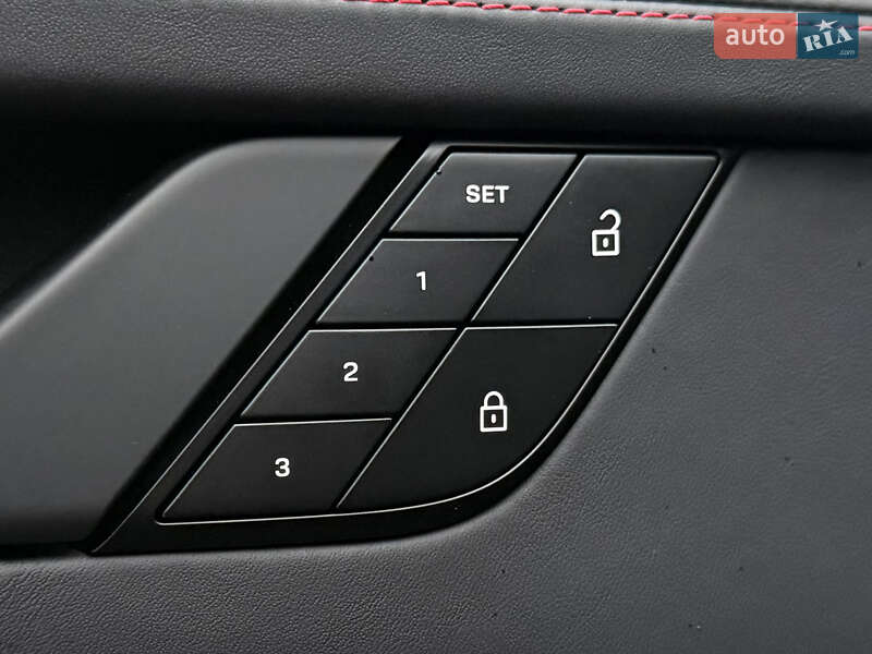 Купе Porsche 911 2023 в Киеве фото 59 Купе Porsche 911 2023 в Киеве