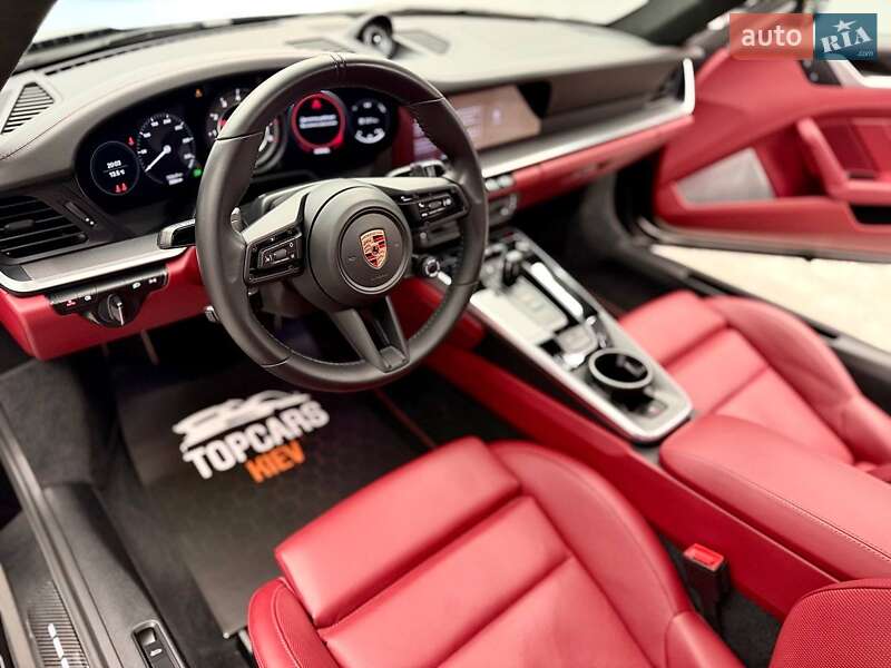Купе Porsche 911 2022 в Киеве