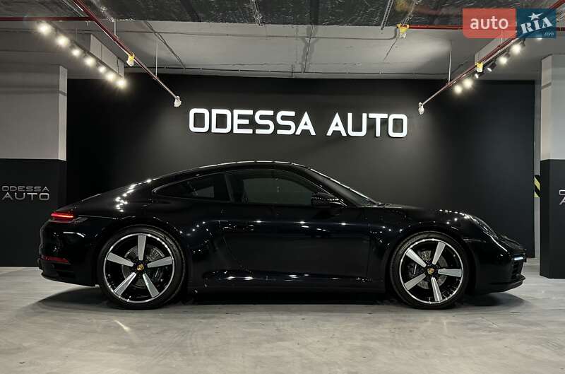 Купе Porsche 911 2023 в Одессе
