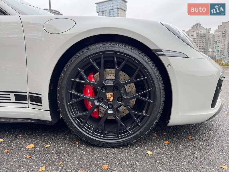 Купе Porsche 911 2024 в Києві фото 9 Купе Porsche 911 2024 в Києві