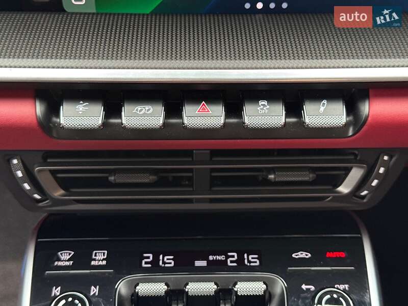 Купе Porsche 911 2024 в Києві фото 49 Купе Porsche 911 2024 в Києві