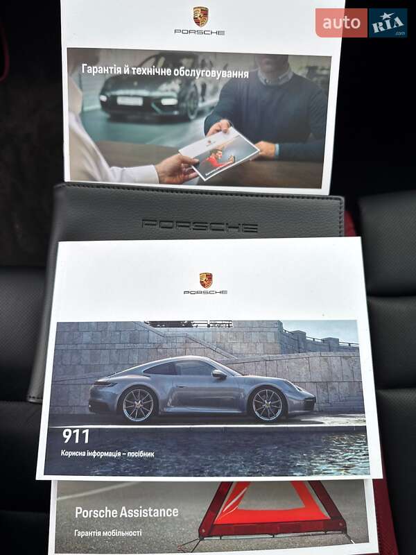 Купе Porsche 911 2024 в Києві фото 77 Купе Porsche 911 2024 в Києві