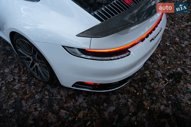 Купе Porsche 911 2022 в Киеве фото 53 Купе Porsche 911 2022 в Киеве