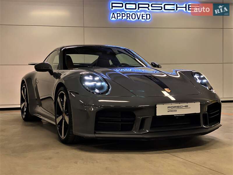 Купе Porsche 911 2025 в Киеве