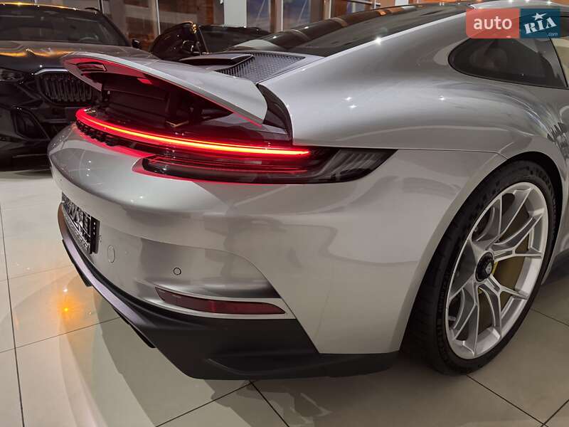 Купе Porsche 911 2023 в Одессе