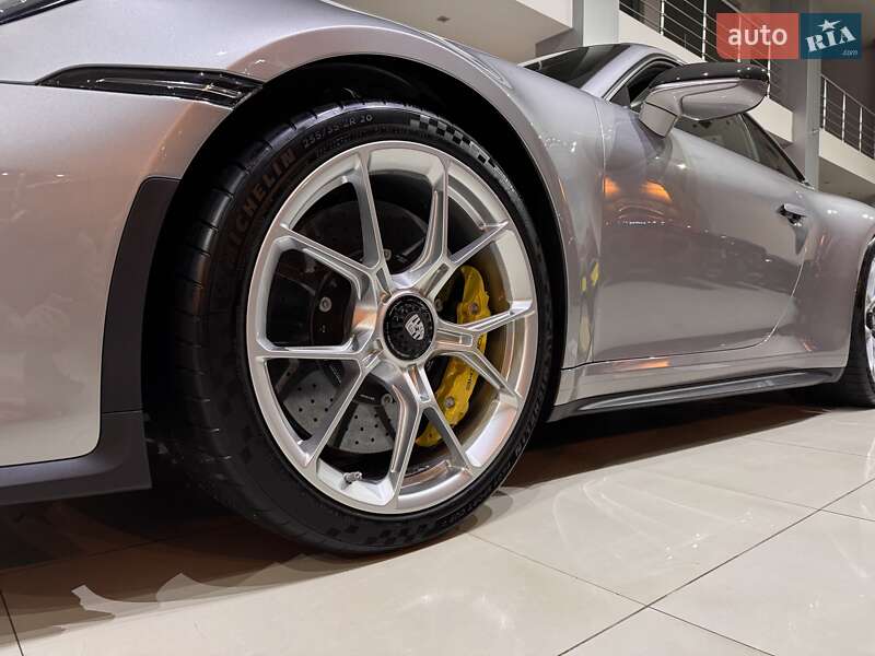 Купе Porsche 911 2023 в Одессе