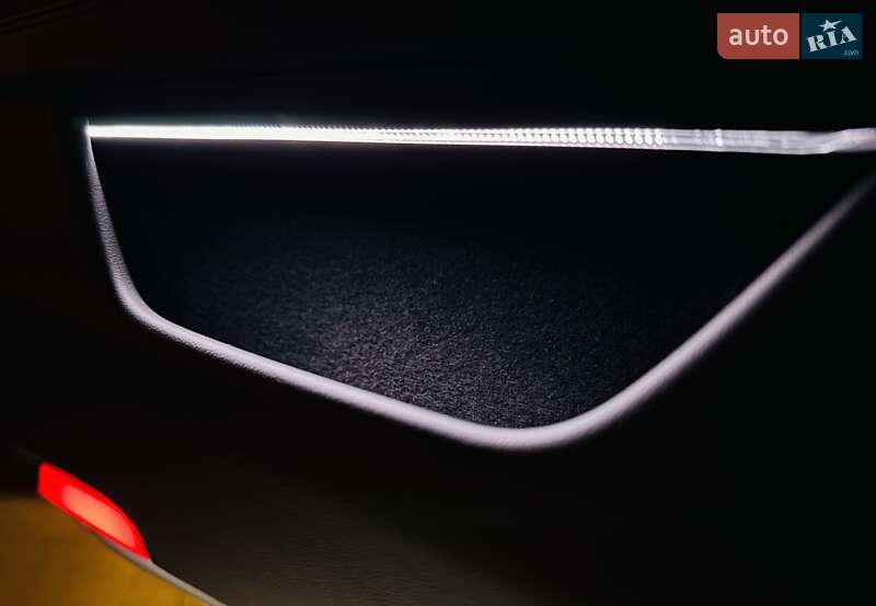 Купе Porsche 911 2023 в Одессе