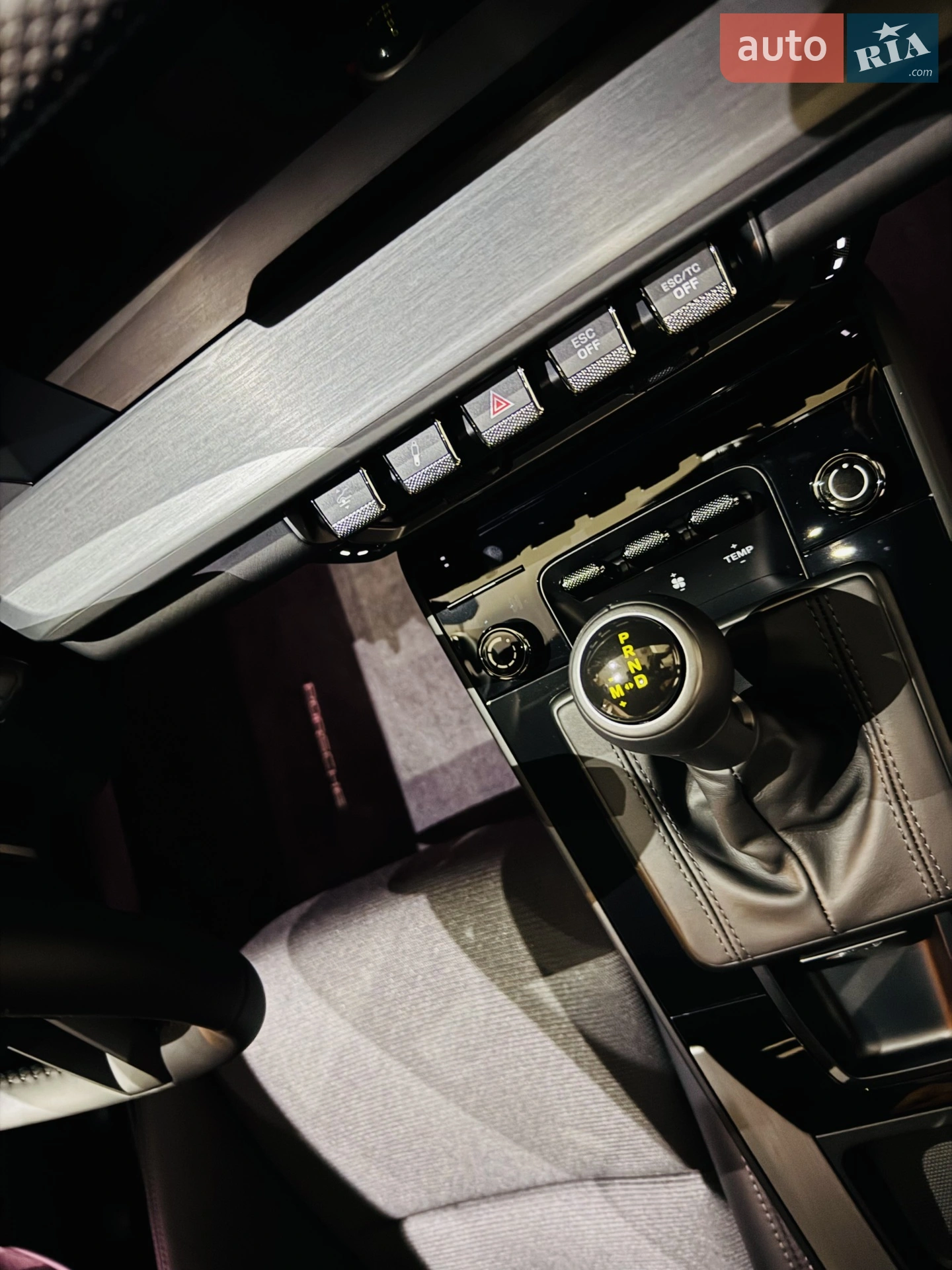 2023 Porsche 911 - мініатюра 137