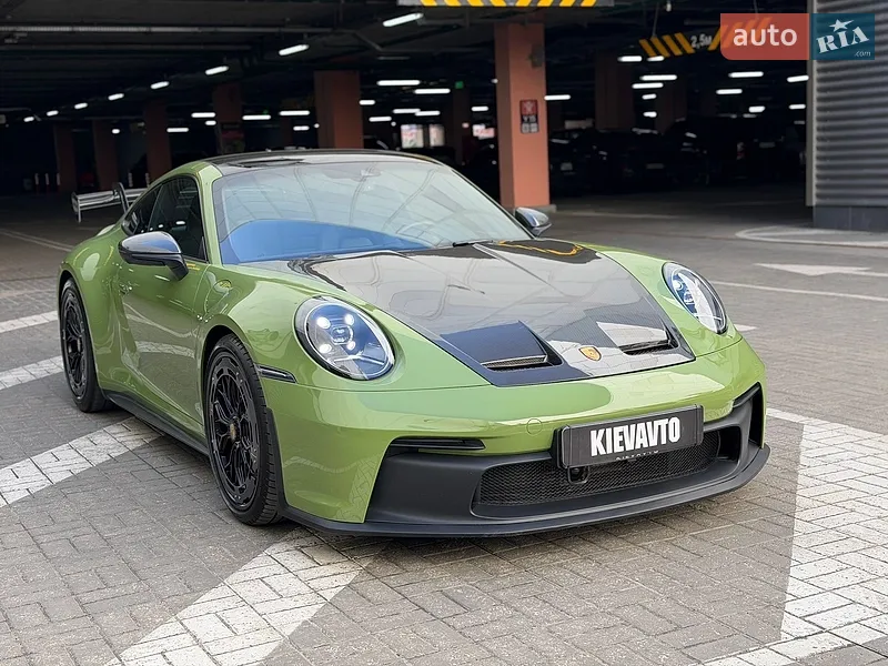 Porsche 911