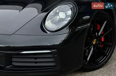 Porsche 911 2021