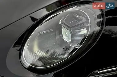 Porsche 911 2021