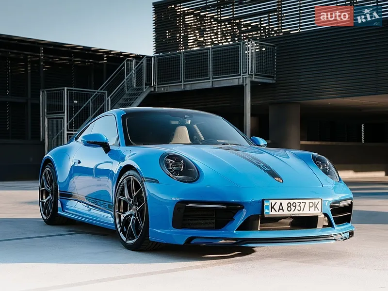 Porsche 911