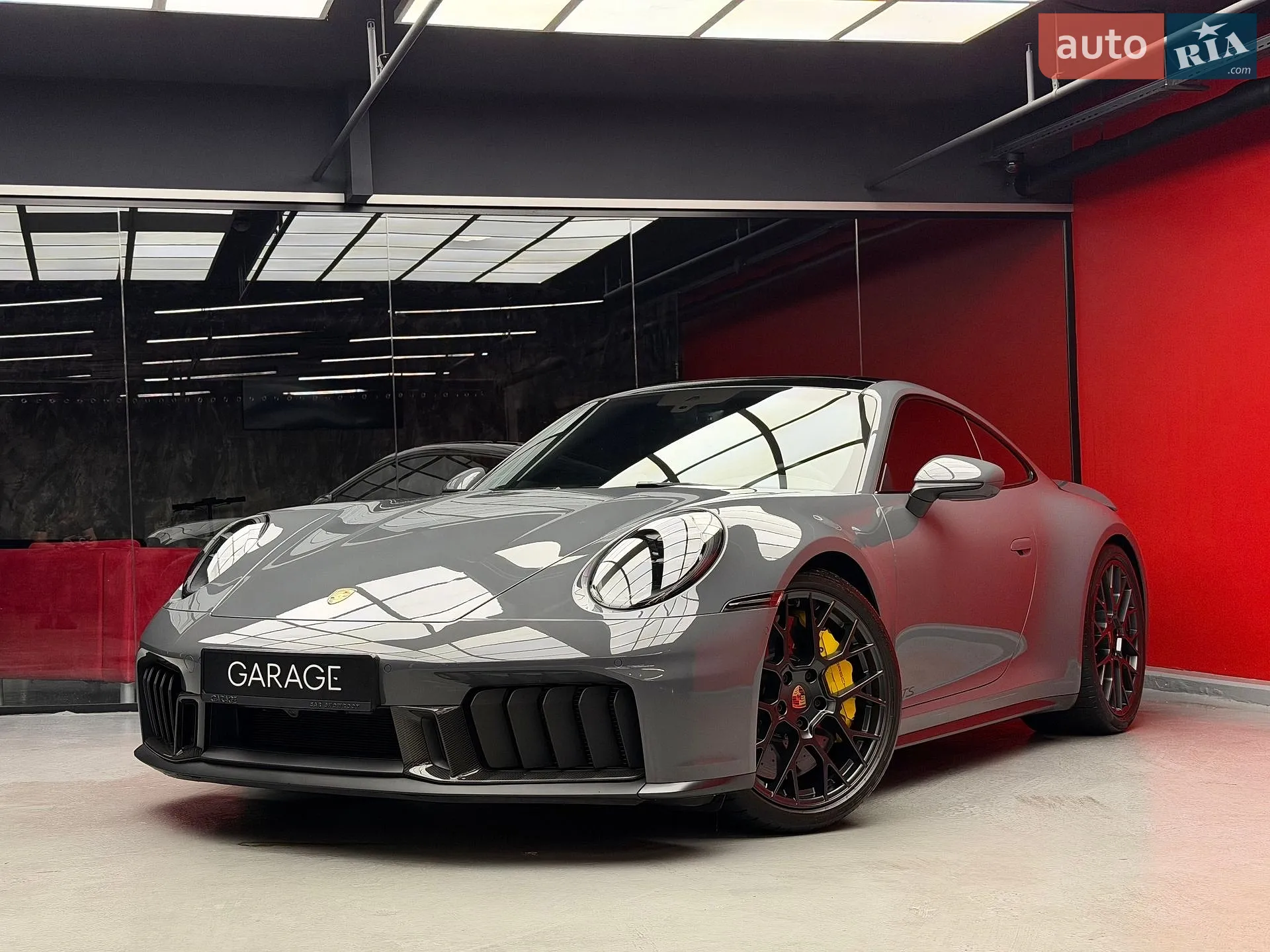 2025 Porsche 911 - фото 1