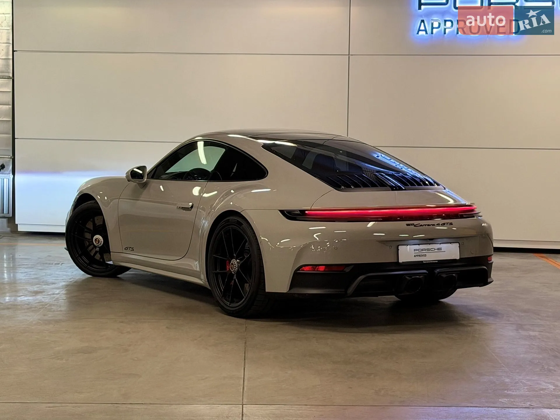 2025 Porsche 911 - мініатюра 8