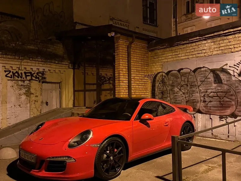 Porsche 911