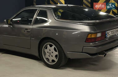 Купе Porsche 944 1989 в 