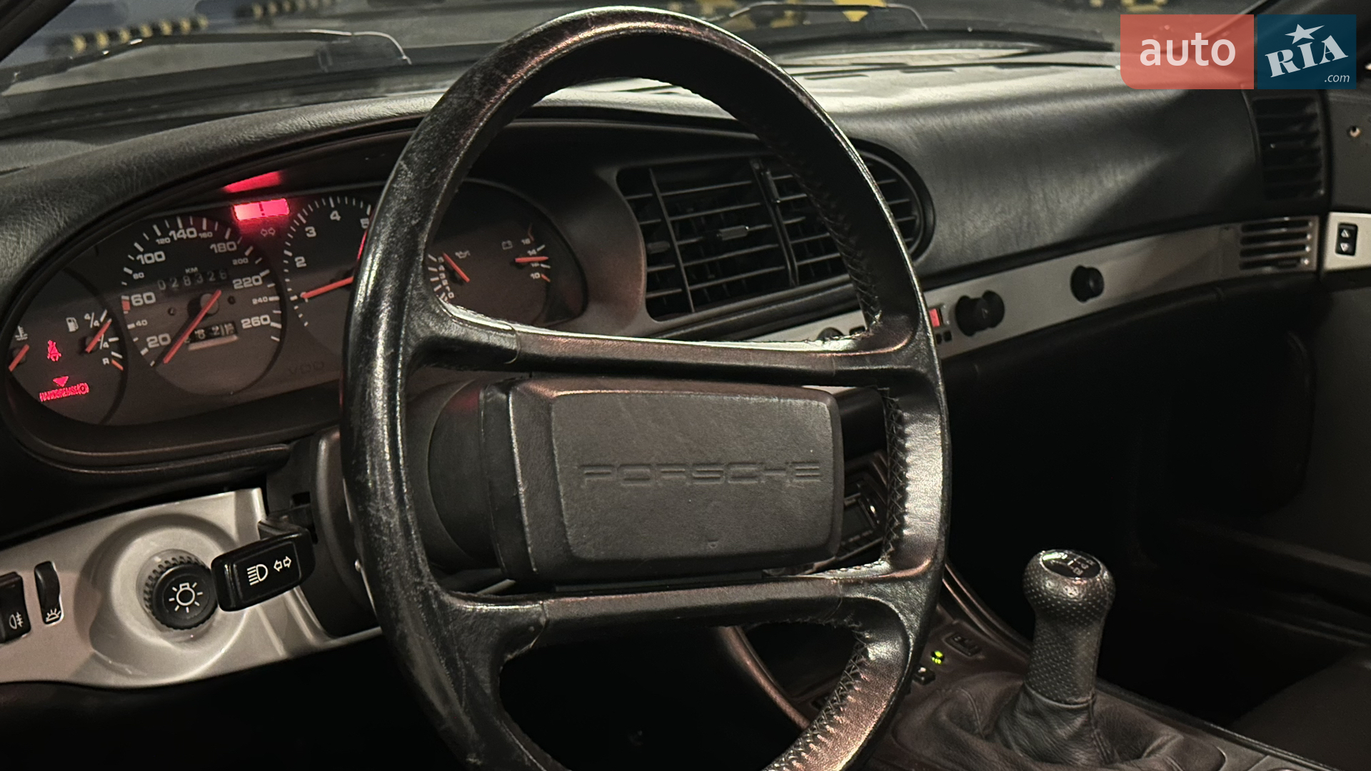 1989 Porsche 944 - мініатюра 18