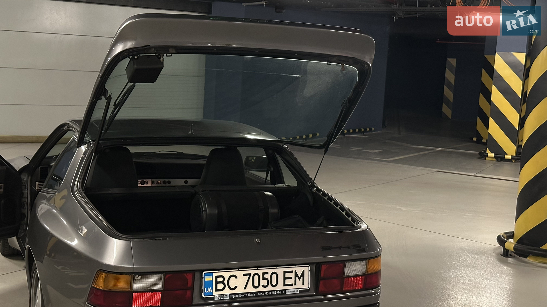 1989 Porsche 944 - мініатюра 23
