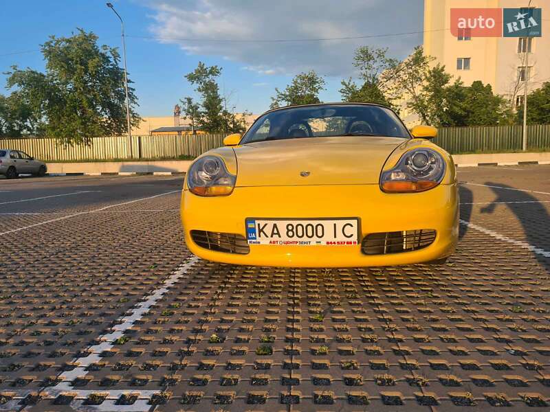 Родстер Porsche Boxster 1999 в 