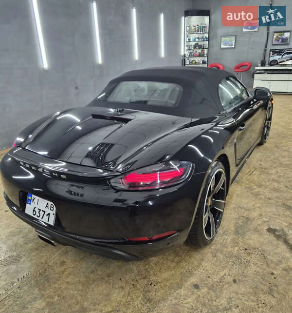 Родстер Porsche Boxster 2018 в Києві