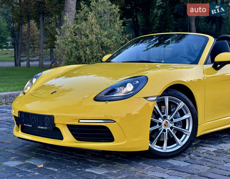 Родстер Porsche Boxster 2020 в Киеве