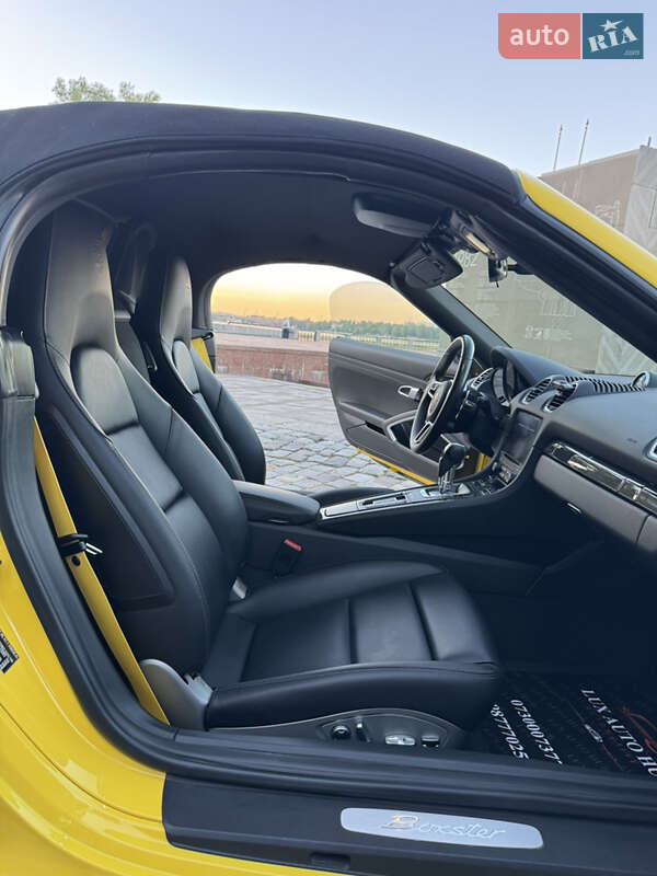 Родстер Porsche Boxster 2020 в Киеве