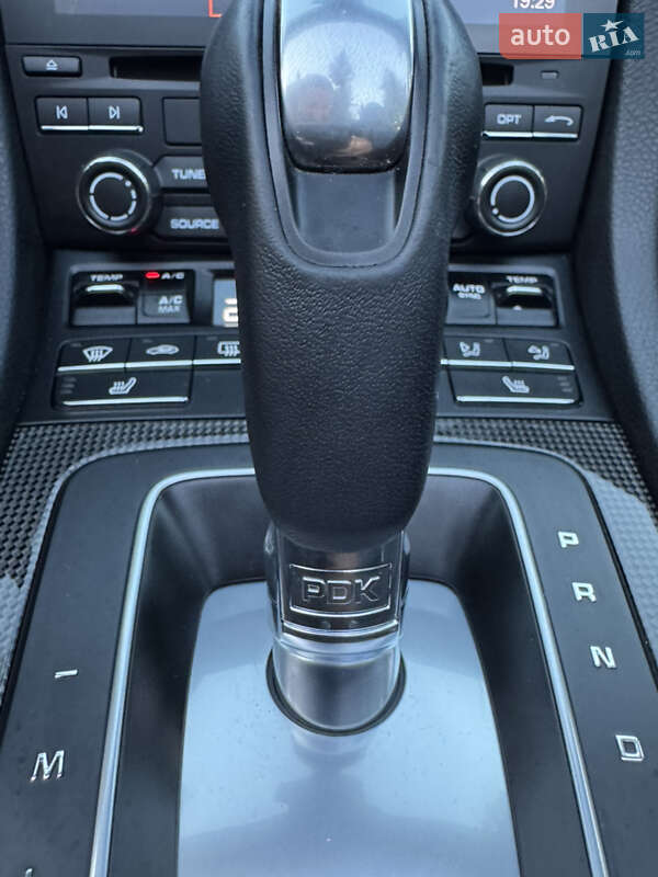 Родстер Porsche Boxster 2020 в Киеве