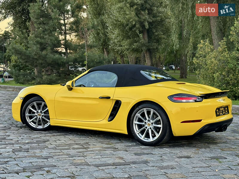 Родстер Porsche Boxster 2020 в Киеве