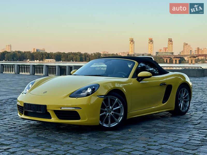 Родстер Porsche Boxster 2020 в Киеве