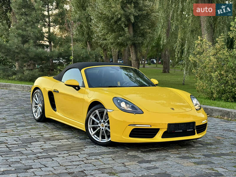Родстер Porsche Boxster 2020 в Киеве