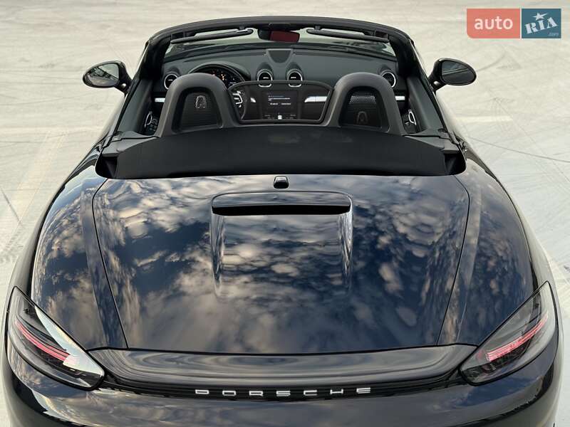 Родстер Porsche Boxster 2020 в Киеве